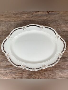 Vtg Taylor Smith Taylor 11.5" Oval Ivory Cream Platter Scalloped Edge Gold Leaf